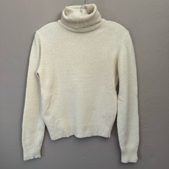 Vintage cream turtleneck wool sweater - Picture 1 of 5